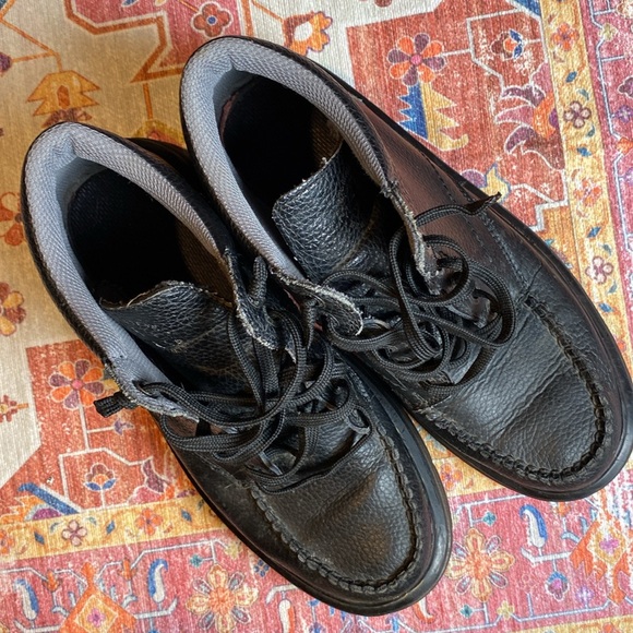 DR. MARTENS LACE UP MENS ANKLE BOOT SIZE 10 - Picture 4 of 8